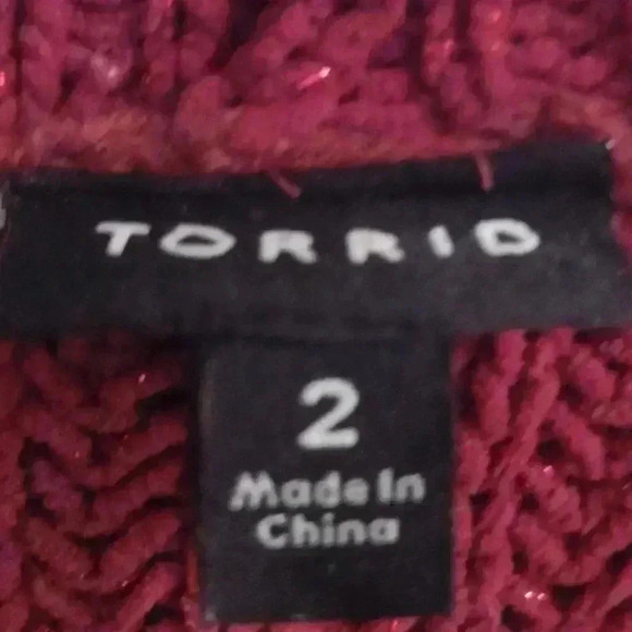 Torrid cable knit 2 pocket red‎ shimmer cardigan women's 2X - Picture 3 of 4